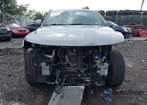 2019 Jeep Grand Cherokee Altitude 4X4 z USA, uszkodzony, nr VIN 1C4RJFAG7KC754372